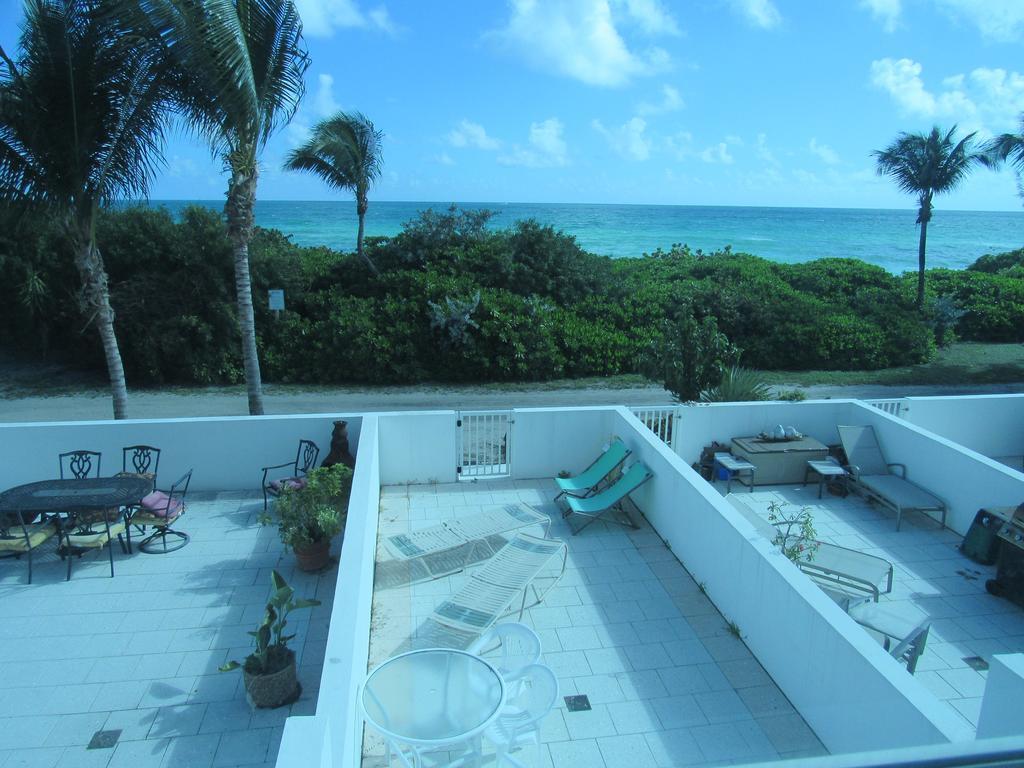 Villa Katy, Beachfront Property Miami Beach Exterior photo